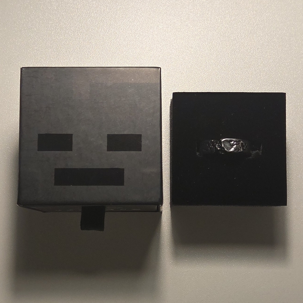 Very Cool x Minecraft - Wither Ring (stainless steel)